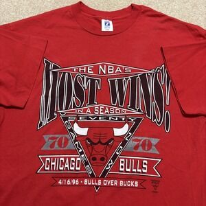 Vtg Chicago Bulls Shirt Mens XL Red NBA Basketball Logo 7 70 Most Wins 1996